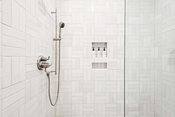 Pearly White - Image 1