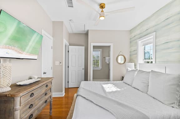 Coast & Key Cottage - Image 1